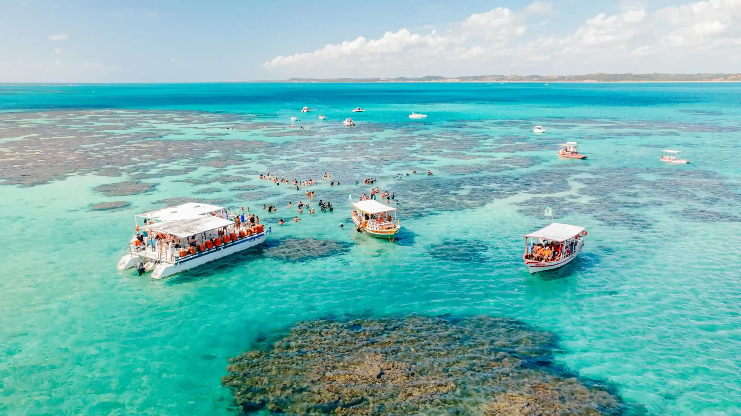 Viaje pelo Caribe Brasileiro de ônibus com a Guanabara: Guia completo Maragogi-AL
